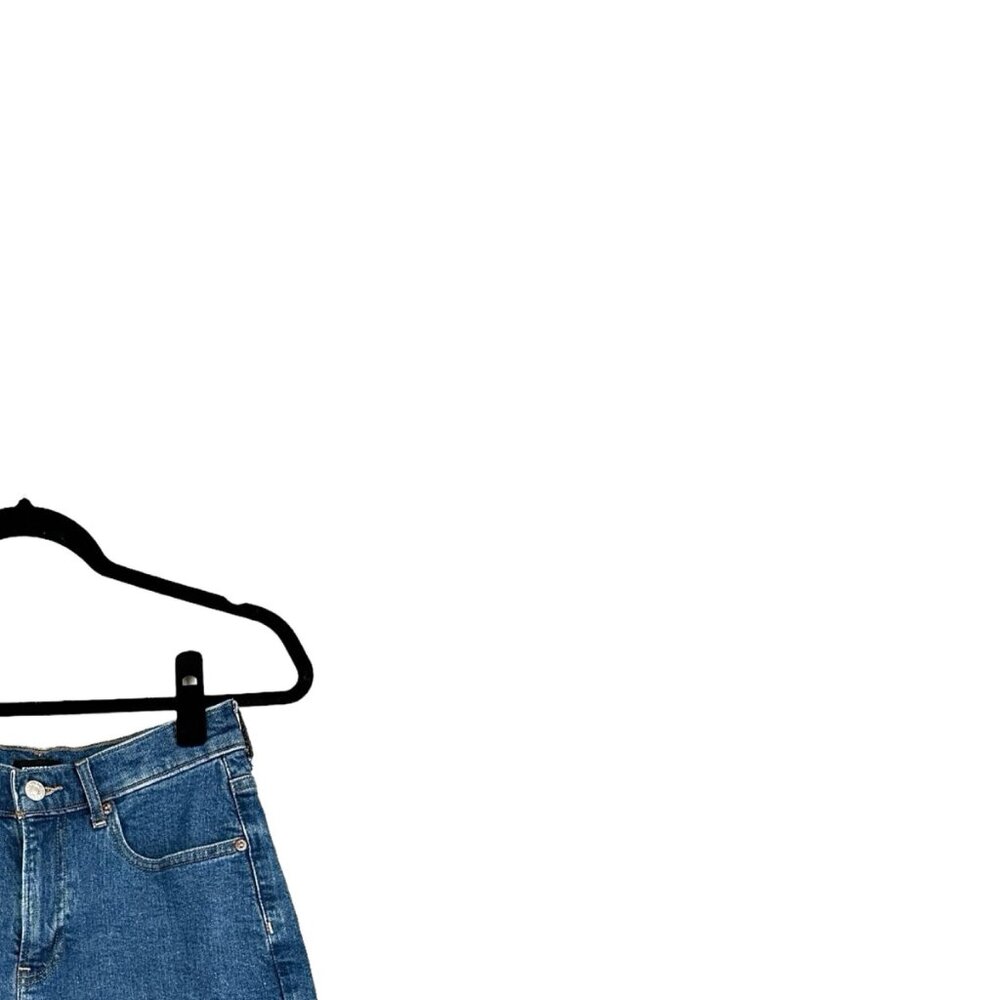 Express Denim High Rise Shortie - Picture 4 of 5